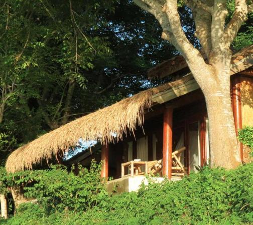 Heaven On The Planet Hotel Ekas Exterior photo