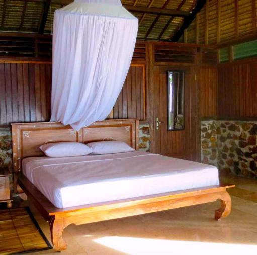 Heaven On The Planet Hotel Ekas Exterior photo