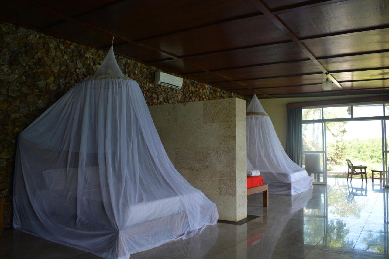 Heaven On The Planet Hotel Ekas Exterior photo